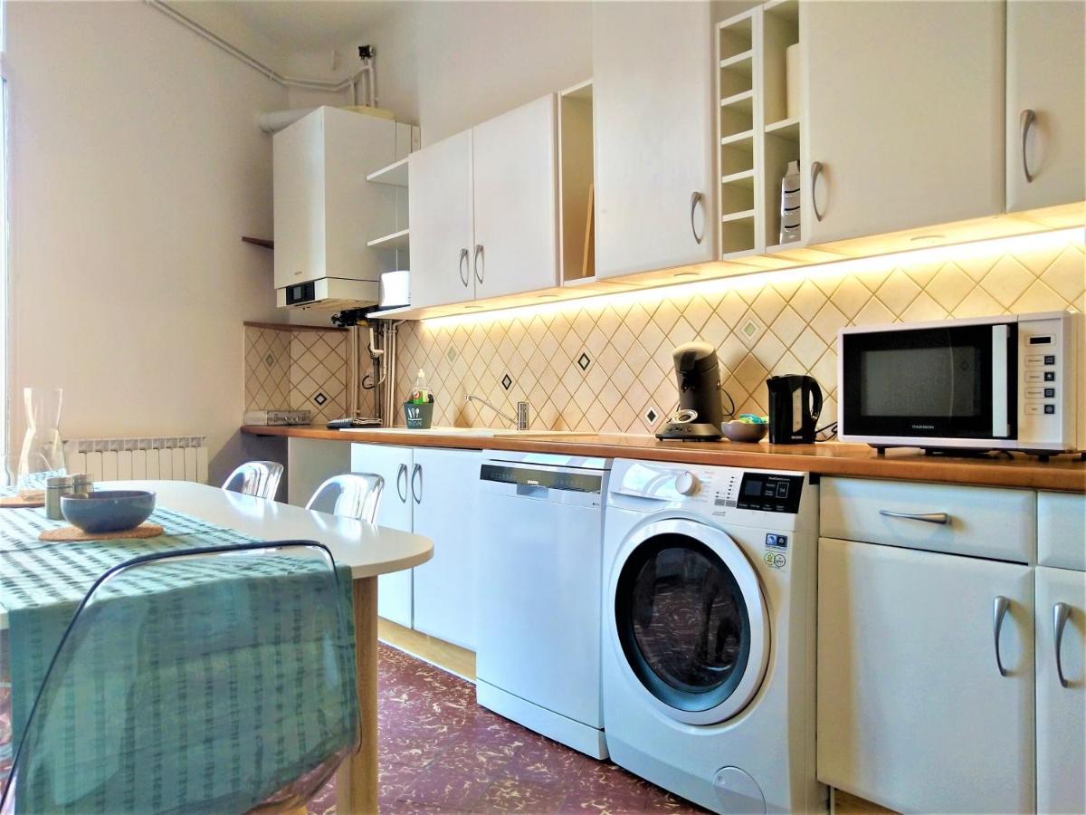 Le Bout Du Pont - 5 Min A Pied De La Gare Villebourbon Et De L'hypercentre - Vue Sur Pont Vieux - Grande Terrasse - 8 Couchages - 3 Spacieuses - 4 Lits - Places De Stationnement Gratuites Au Pied De L'immeuble * Montauban